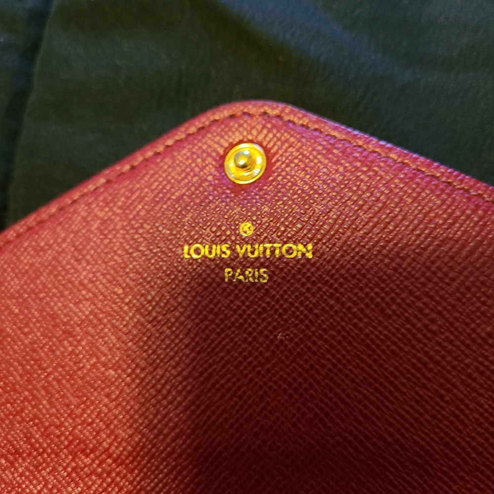 Louis vittan hand purse